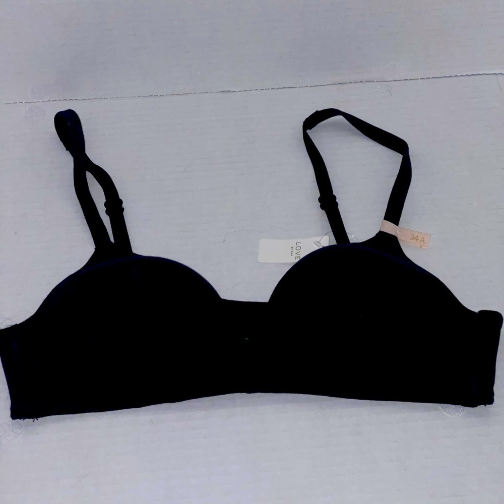 GAP Breathe Wireless Bra